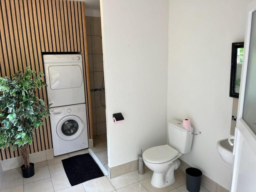 Lodge Tente Les Pommiers Glamping O Rendez-Vous En Demi-Pension Roquefeuil Exteriör bild